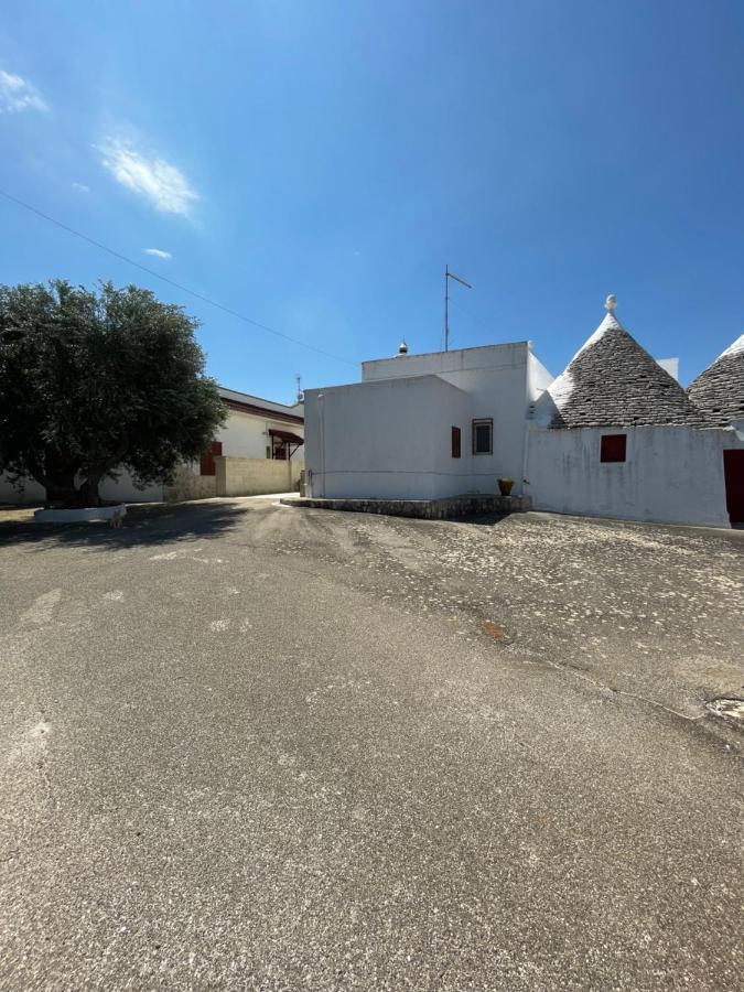 Trulli Lupoli In Valle D Itria Cisternino Εξωτερικό φωτογραφία