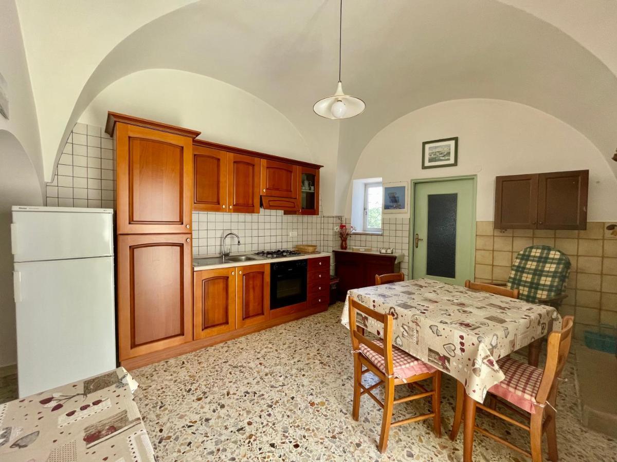 Trulli Lupoli In Valle D Itria Cisternino Εξωτερικό φωτογραφία